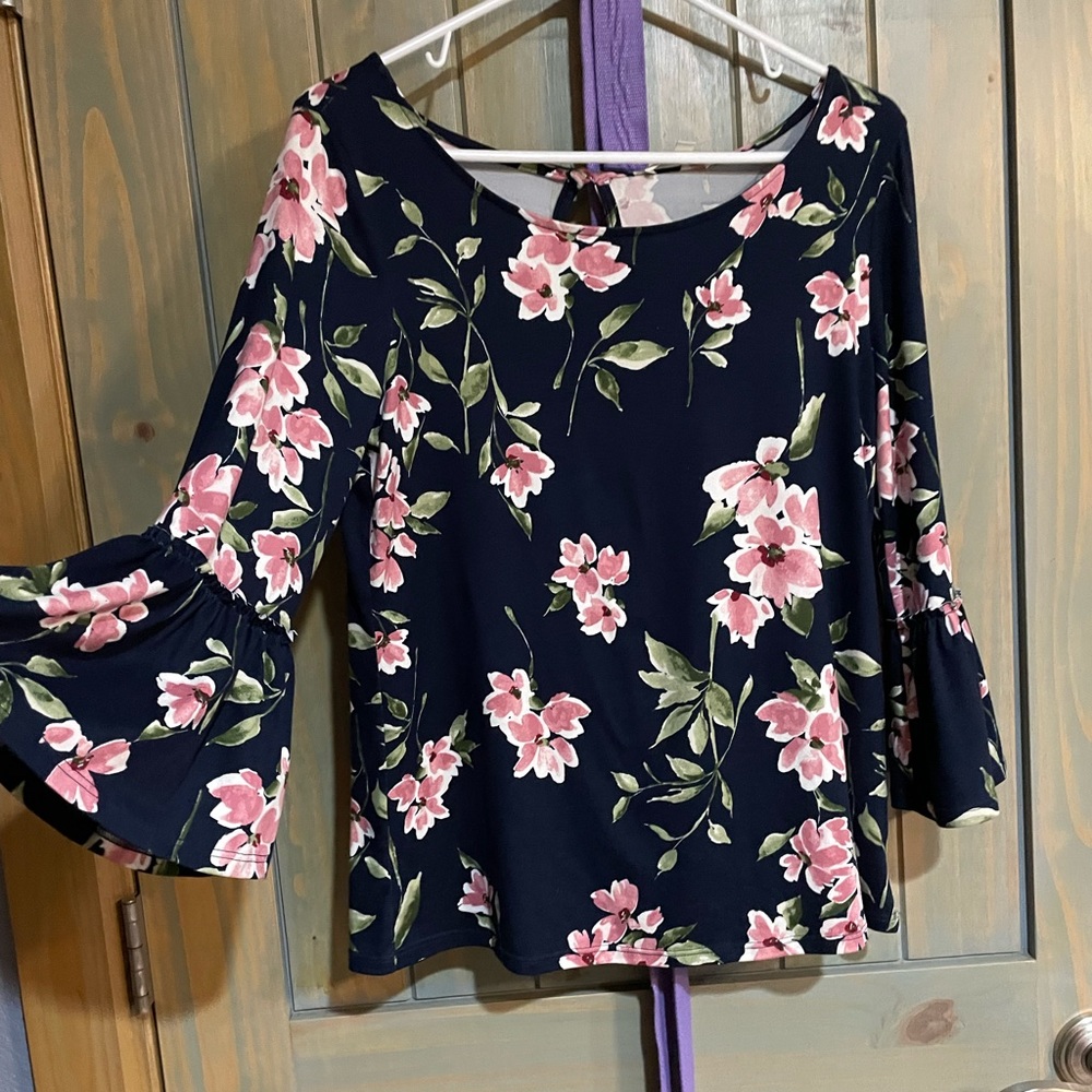 Nine Britton Top